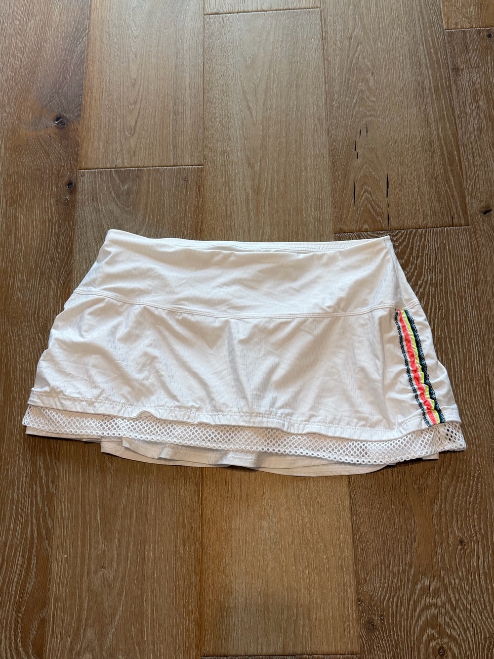 Lucky in Love Tennis Skirt White Womens Large